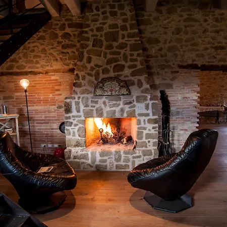 Palazzo Serre - Natura & Piscina San Leo