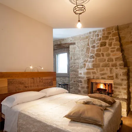 Palazzo Serre - Natura & Piscina Βίλα