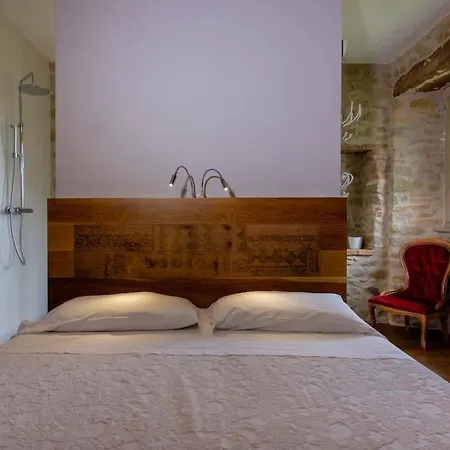 Βίλα Palazzo Serre - Natura & Piscina