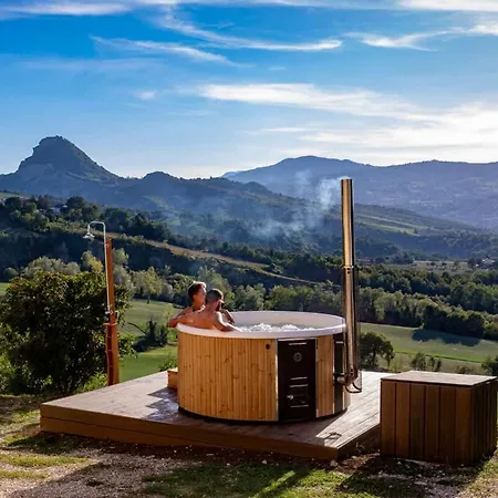 Palazzo Serre - Natura & Piscina * Сан-Лео