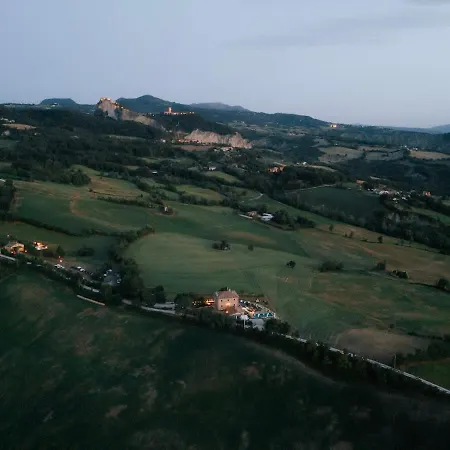 Palazzo Serre - Natura & Piscina Βίλα