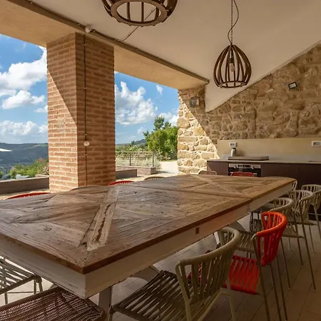 Palazzo Serre - Natura & Piscina