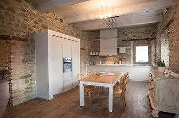 Palazzo Serre - Natura & Piscina * Сан-Лео