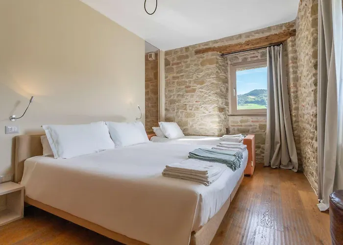 Palazzo Serre - Natura & Piscina * San Leo